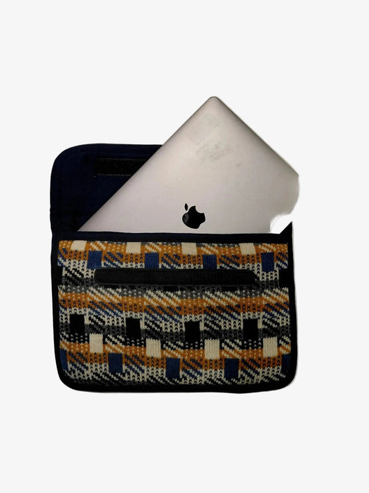 vintage recycled laptopsleeve -lab10streetwear.nl